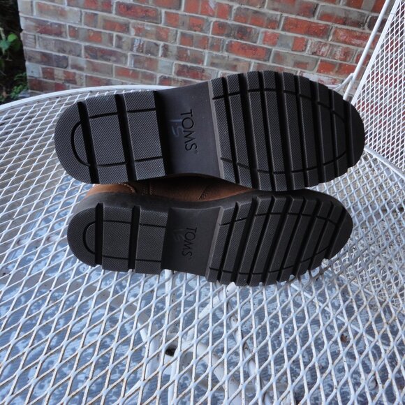 TOMS Men's Light Brown Leather Slip On Chelsea Boots Size 8 NWOB!! - Picture 5 of 8